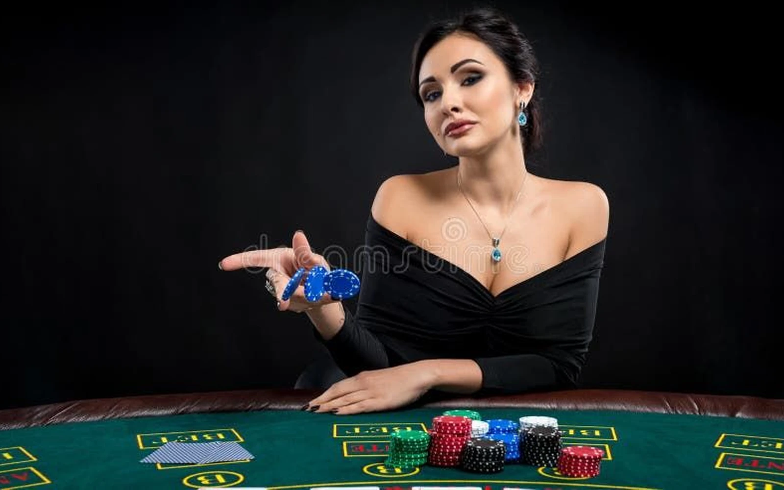 Pengalaman permainan reel dan simbol digital